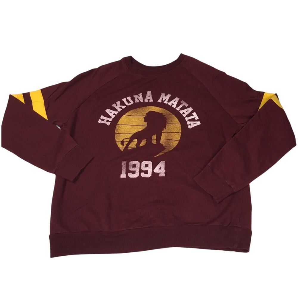 Disney Sweatshirt Lion King Hakuna Matata 1994 Vintage Vibe Maroon Graphic Top M
